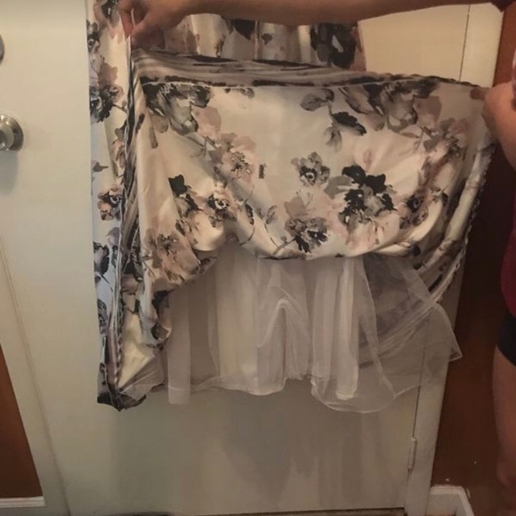 Selling Prom Dress!! - Picture 5 of 5